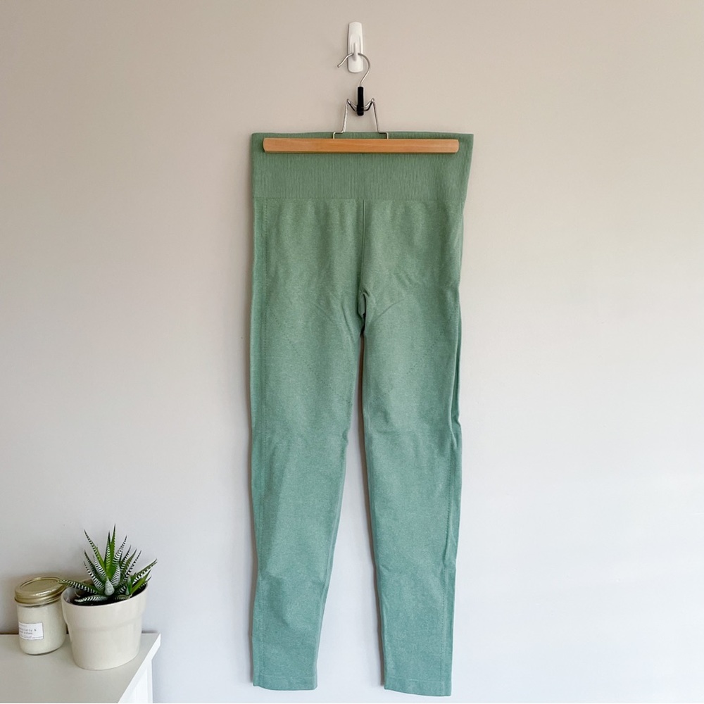 Love Fitness | seamless leggings in willow, M